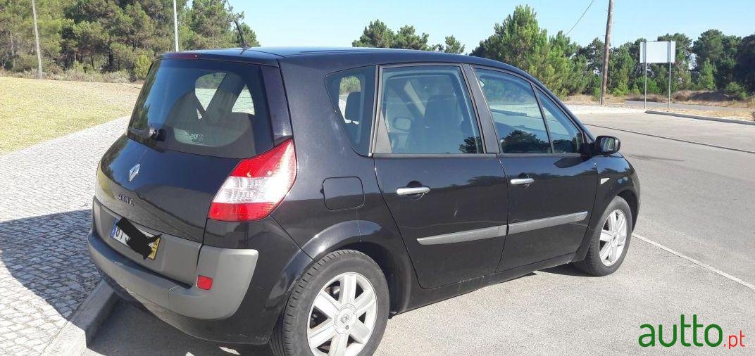 2004' Renault Scenic photo #3