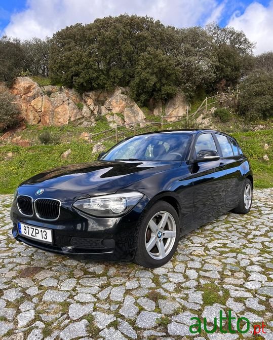 2015' BMW 116 photo #3
