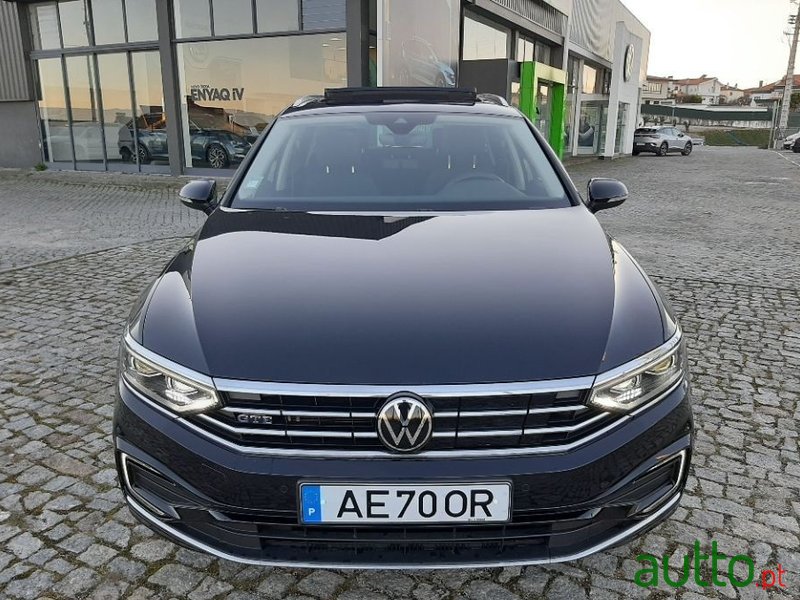 2020' Volkswagen photo #4