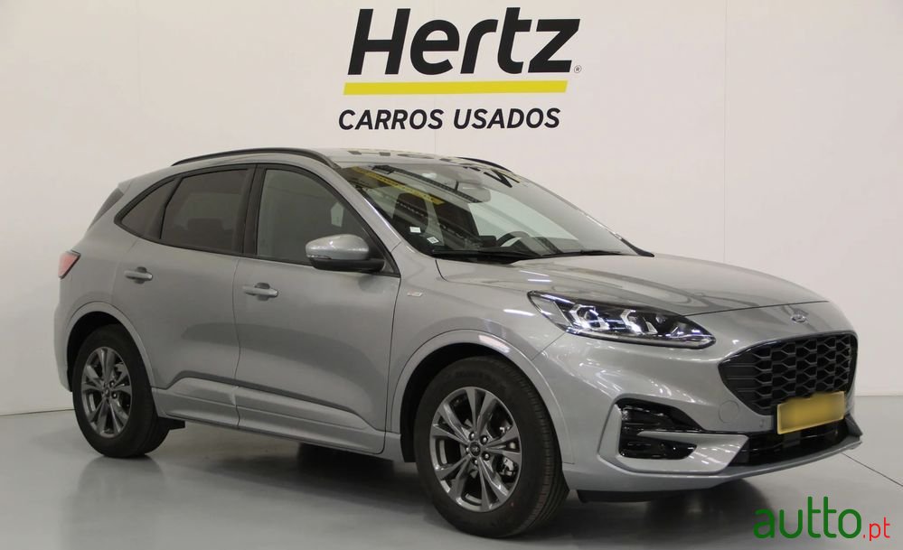 2022' Ford Kuga photo #1