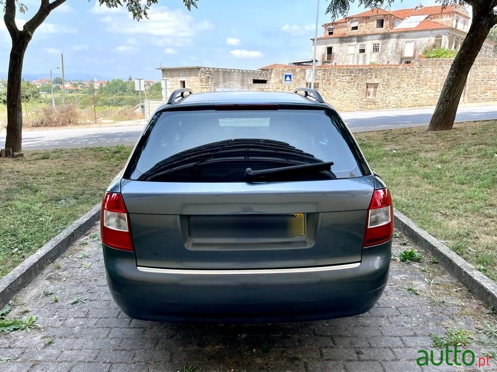 2003' Audi A4 Avant photo #3