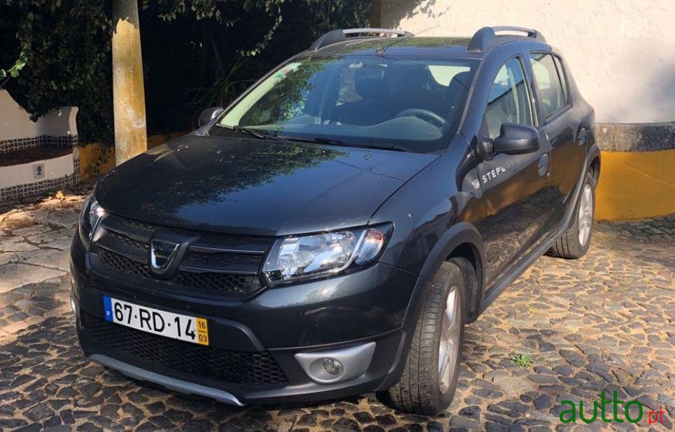 2016' Dacia Sandero Stepway photo #3