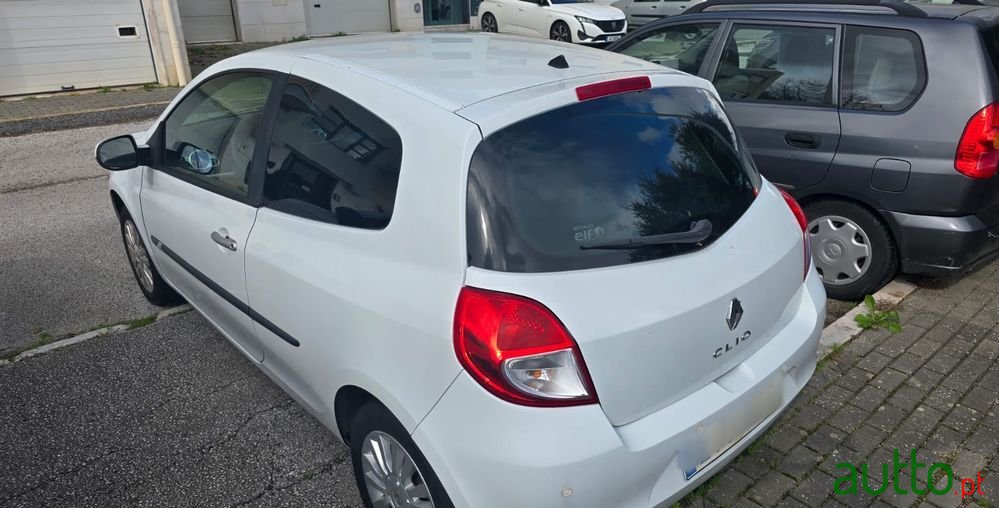 2010' Renault Clio 1.2 Tce Gt J15 photo #3