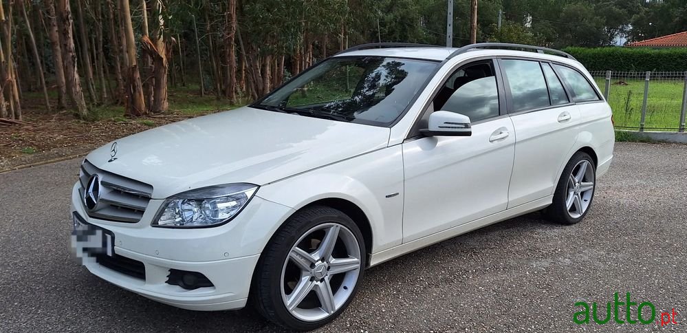 2010' Mercedes-Benz C 200 photo #1