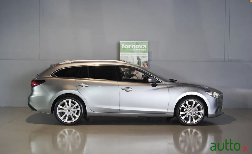 2014' Mazda 6 M6 Sw photo #5