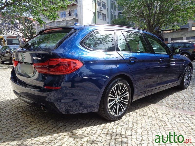 2018' BMW 520 D Line Sport Auto photo #5