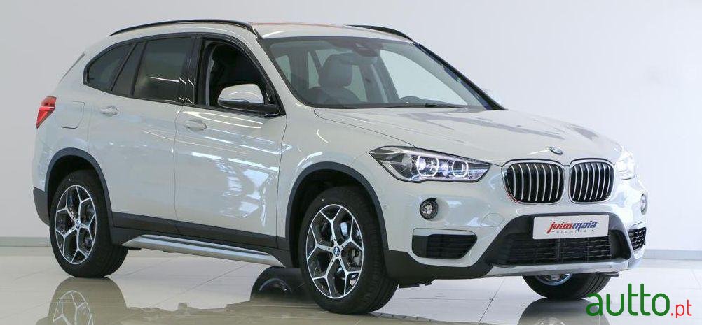 2016' BMW X1 16 d sDrive xLine photo #1