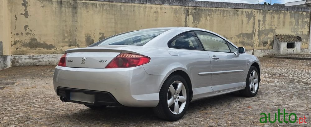 2009' Peugeot 407 photo #3
