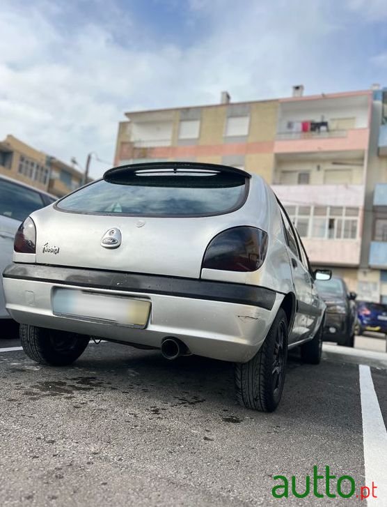 2000' Ford Fiesta 1.25 Ghia photo #1