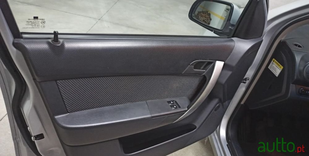 2009' Chevrolet Aveo 1.2 Ls photo #4