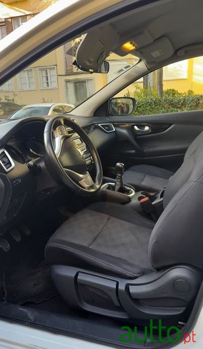 2015' Nissan Qashqai photo #5