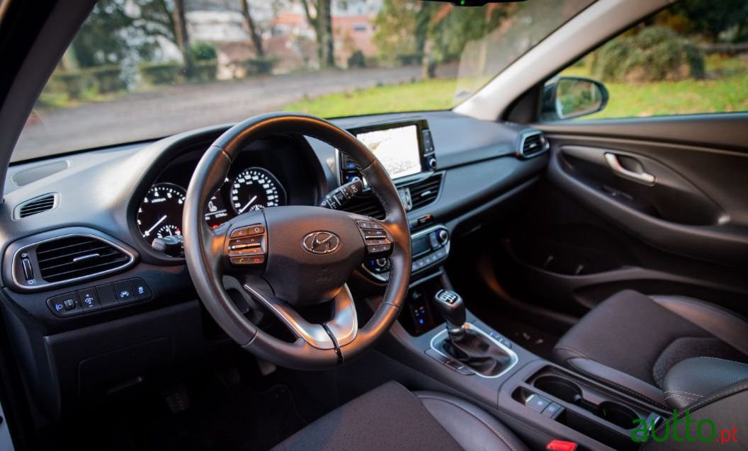 2018' Hyundai I30 Sw photo #1