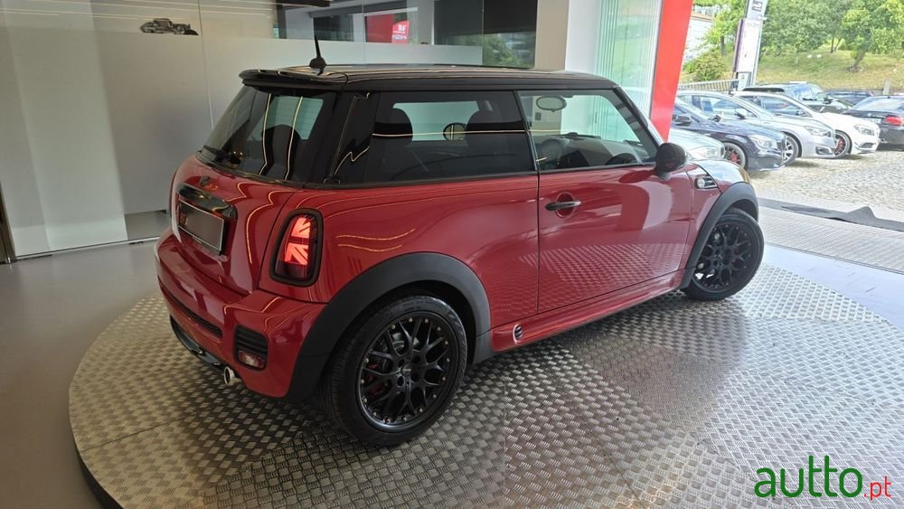 2011' MINI 3 Portas Cooper D photo #3