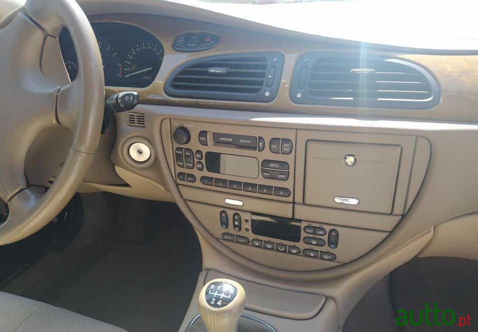 1999' Jaguar S-TYPE photo #5