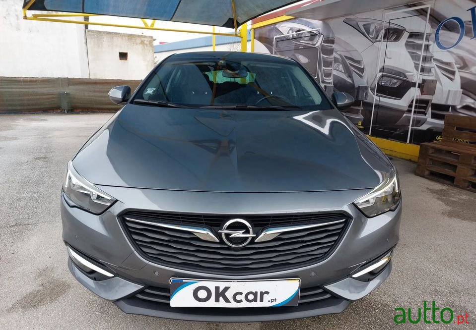 2018' Opel Insignia Grand Sport photo #5