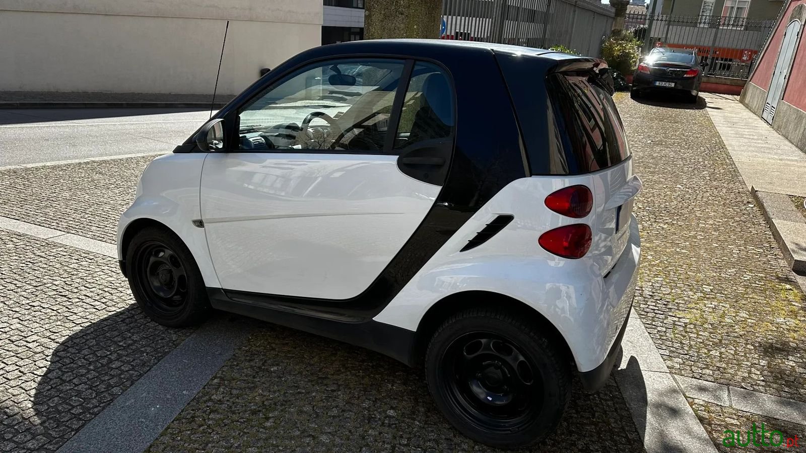 2012' Smart Fortwo photo #4