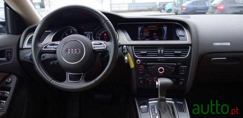 2013' Audi A5 Sportback photo #1