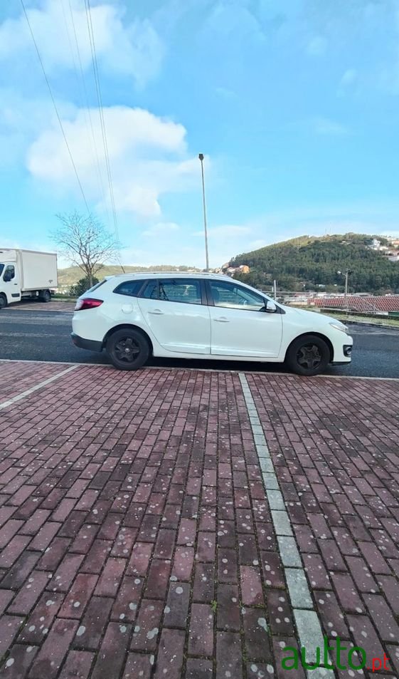 2015' Renault Megane Break photo #6