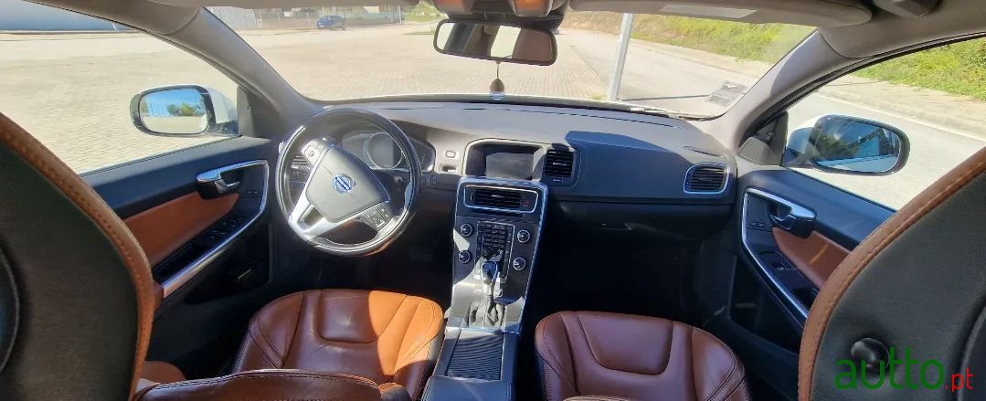 2013' Volvo V60 photo #4