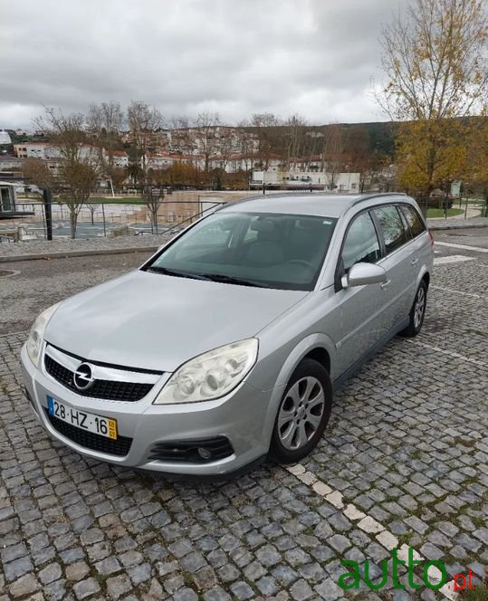 2008' Opel Vectra Caravan photo #1