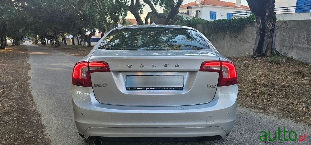 2014' Volvo S60 photo #6