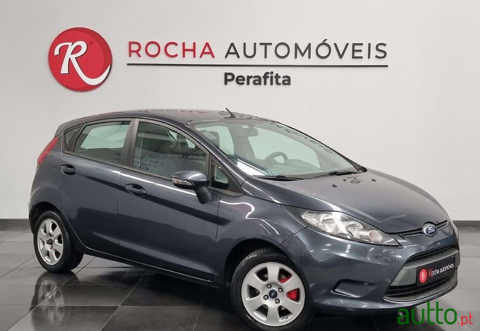 2009' Ford Fiesta photo #3