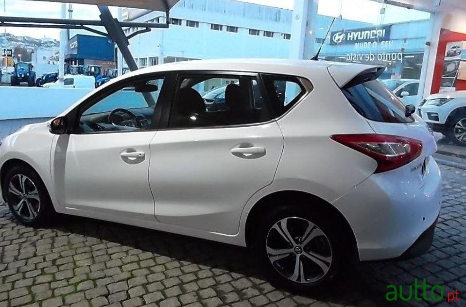 2015' Nissan Pulsar 1.5 Dci Acenta photo #2