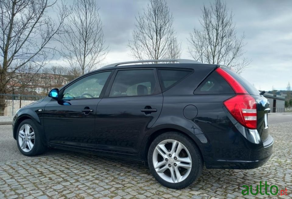 2008' Kia Ceed Sw photo #6