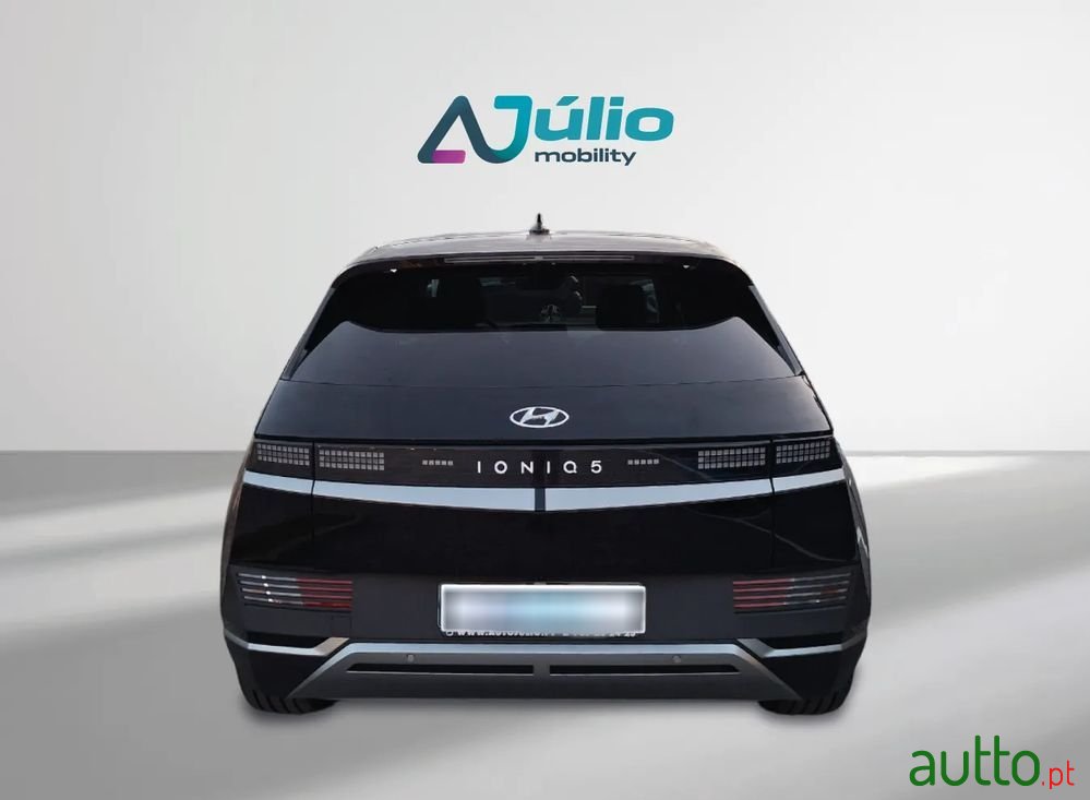2024' Hyundai Ioniq 5 photo #3
