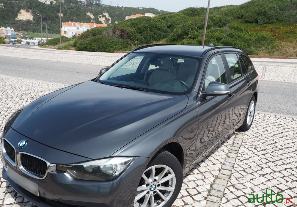 2016' BMW 318 photo #2