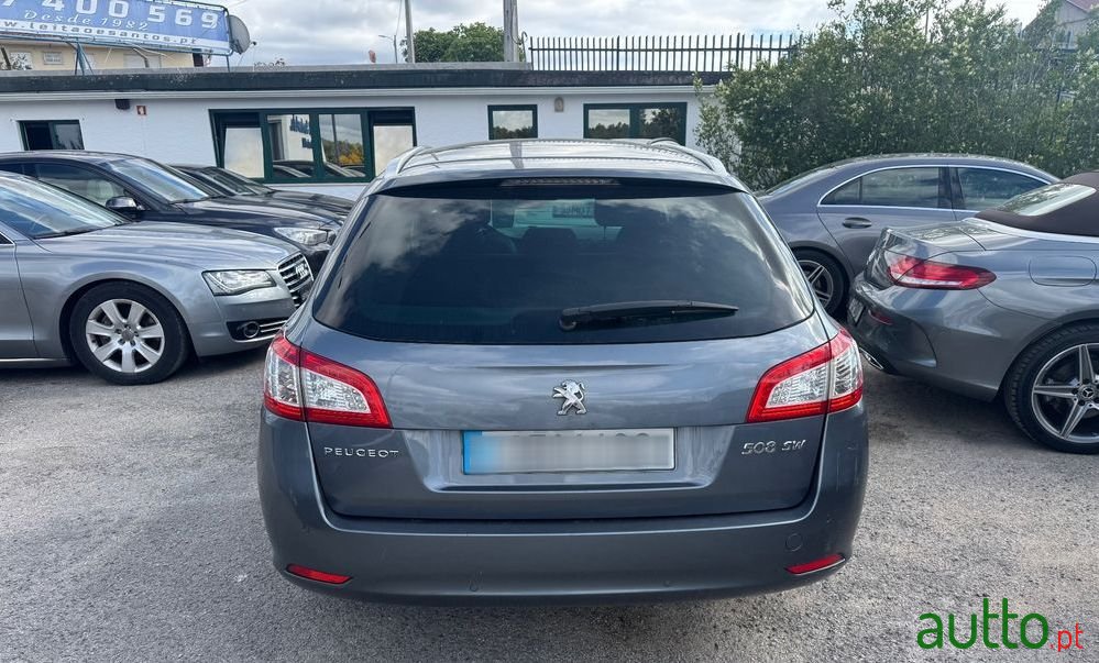 2011' Peugeot 508 Sw photo #5