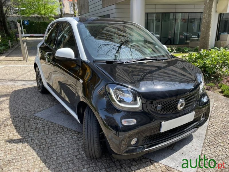 2018' Smart Forfour photo #3