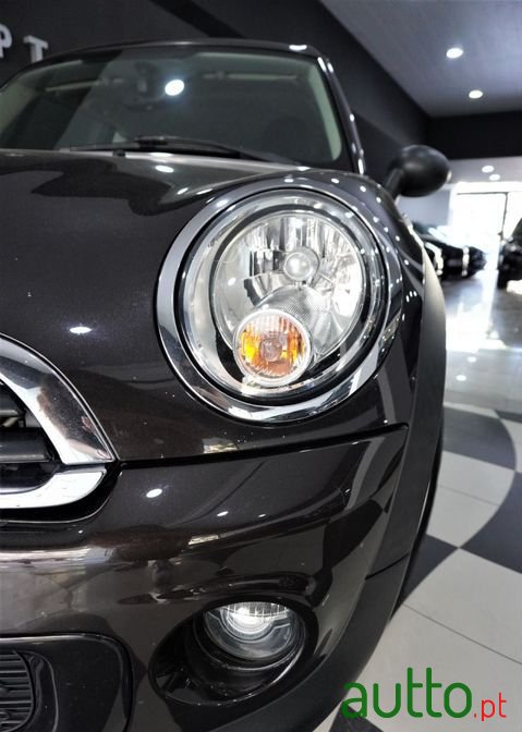 2014' MINI Clubman photo #2