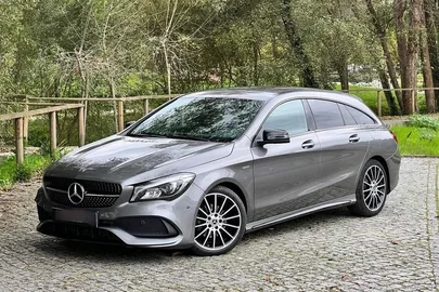 2018' Mercedes-Benz Classe Cla