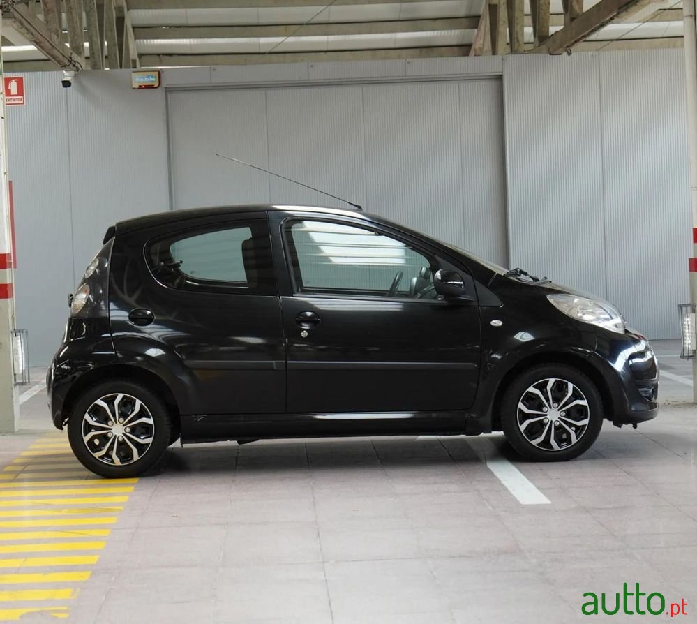 2012' Citroen C1 1.0 Vti Feel photo #4