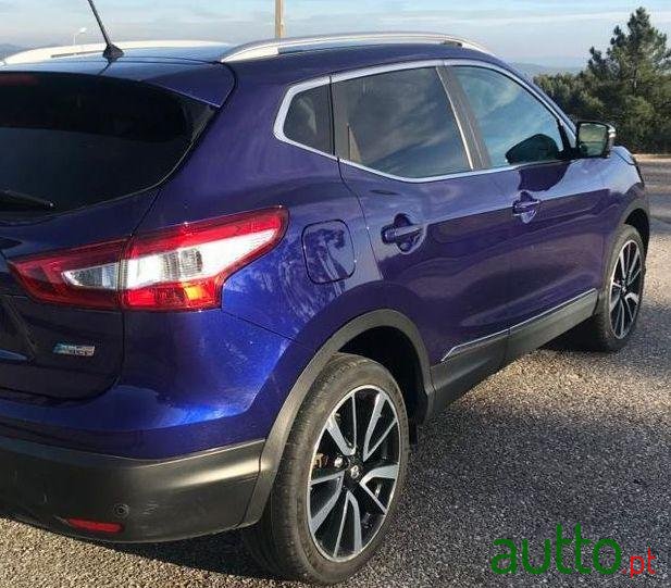 2014' Nissan Qashqai photo #2