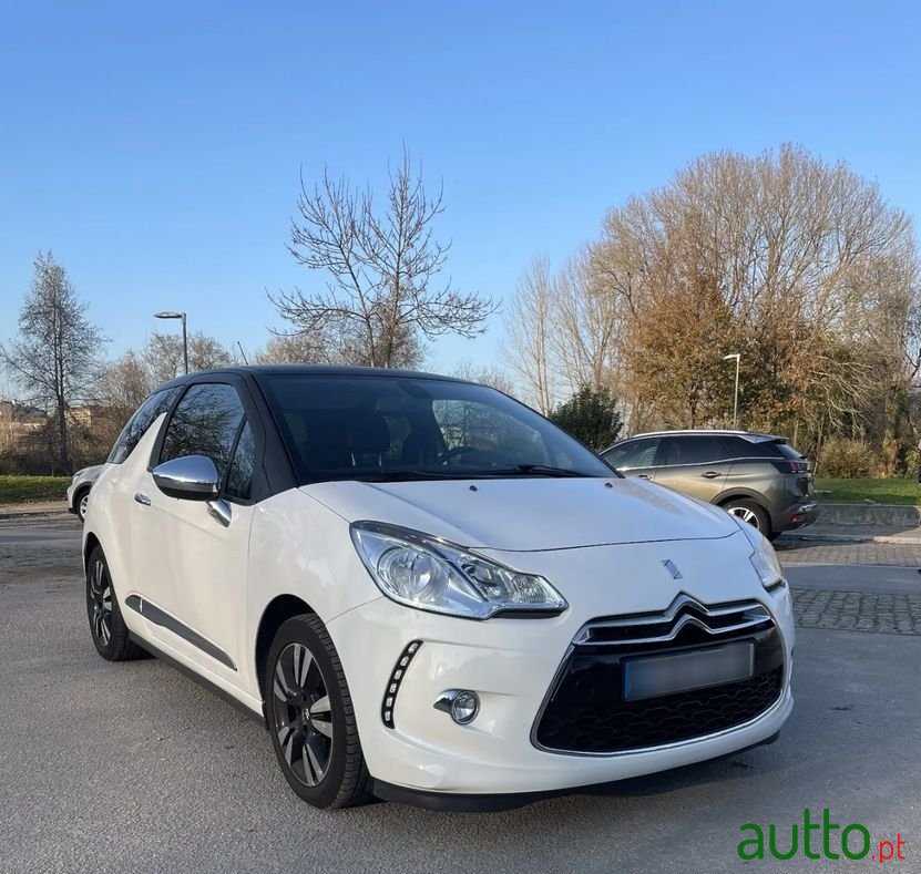 2012' Citroen DS3 photo #1