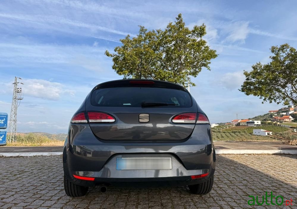2008' SEAT Leon 1.9 Tdi Stylance photo #4