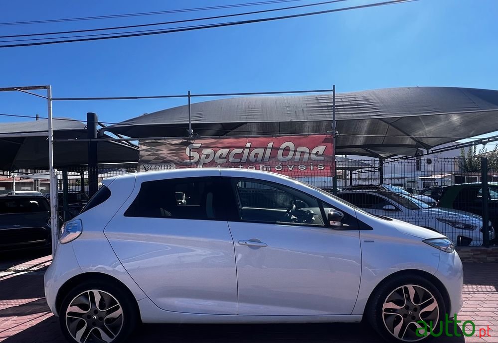 2018' Renault Zoe photo #3