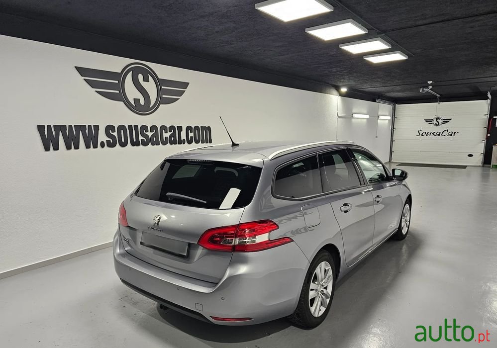 2019' Peugeot 308 Sw photo #3