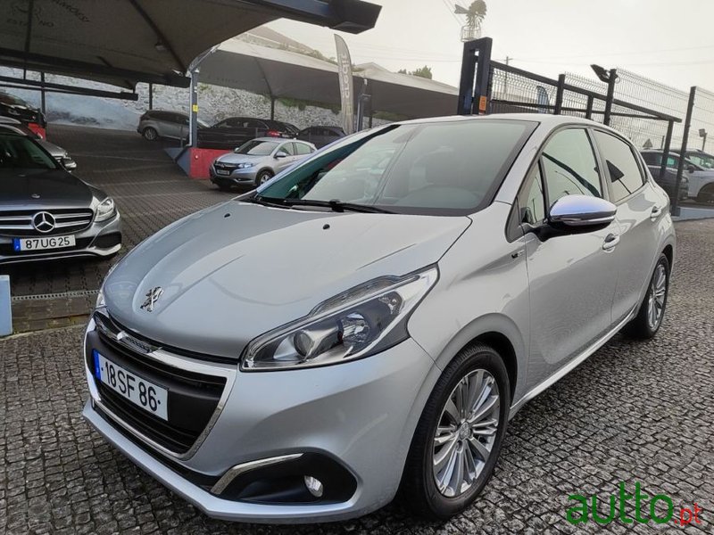 2016' Peugeot 208 photo #4