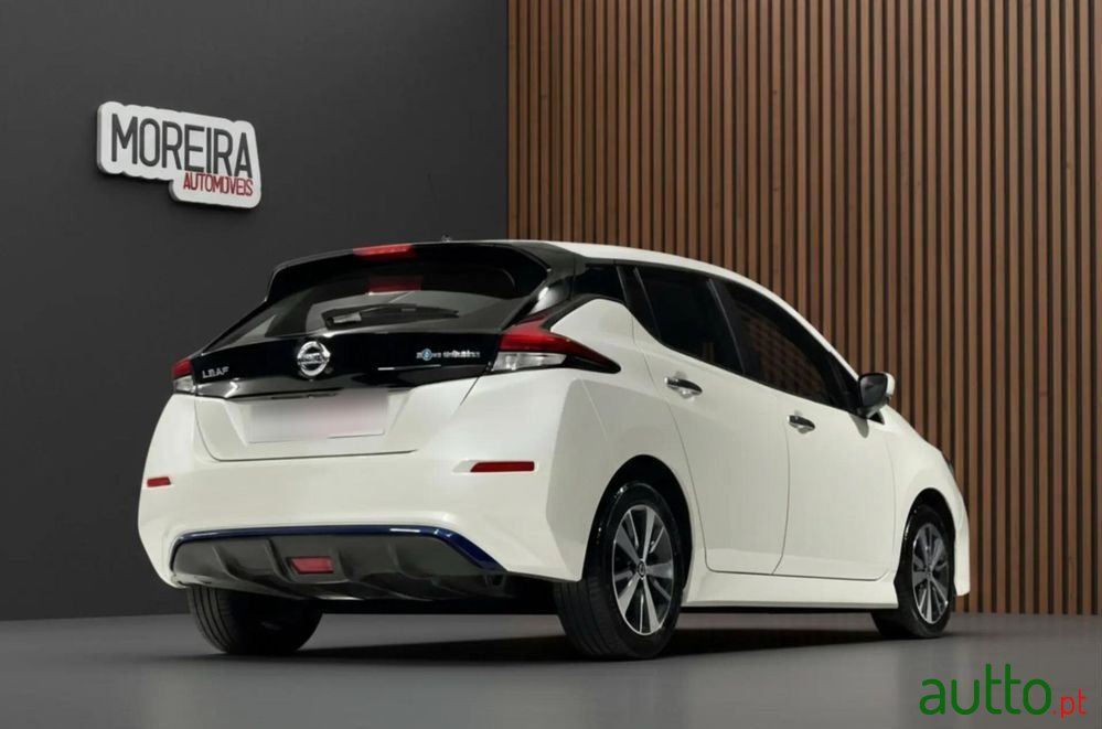 2020' Nissan Leaf photo #3