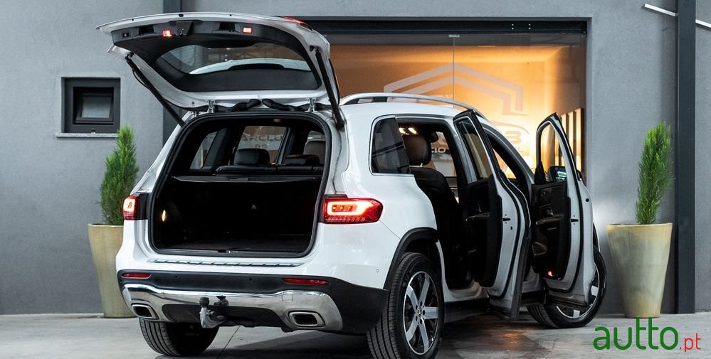 2020' Mercedes-Benz Classe Glb photo #6