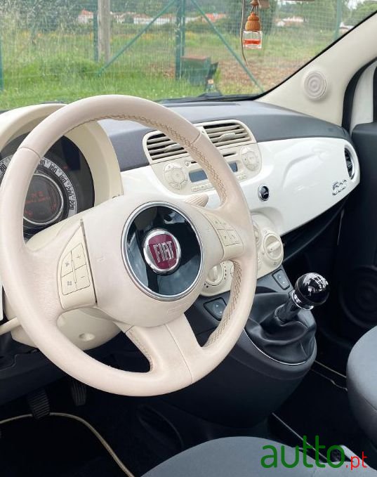2011' Fiat 500 photo #3