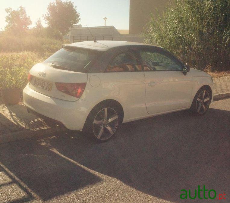 2012' Audi A1 1.6 Tdi Special Edition photo #1