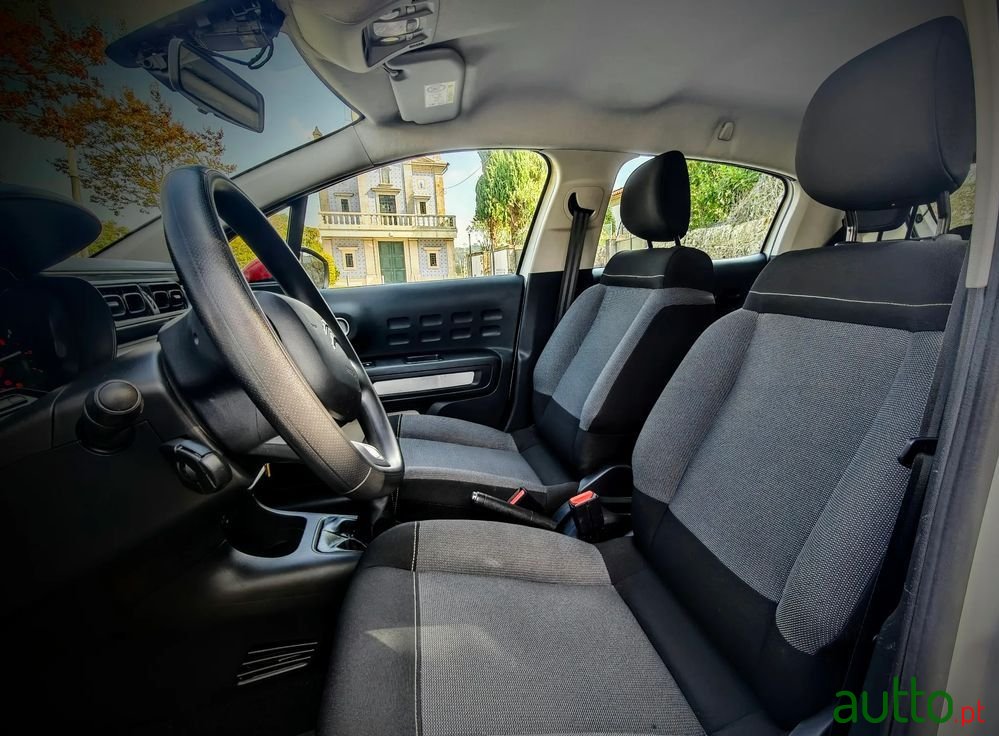 2022' Citroen C3 photo #5