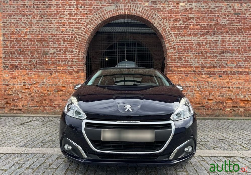 2018' Peugeot 208 photo #4