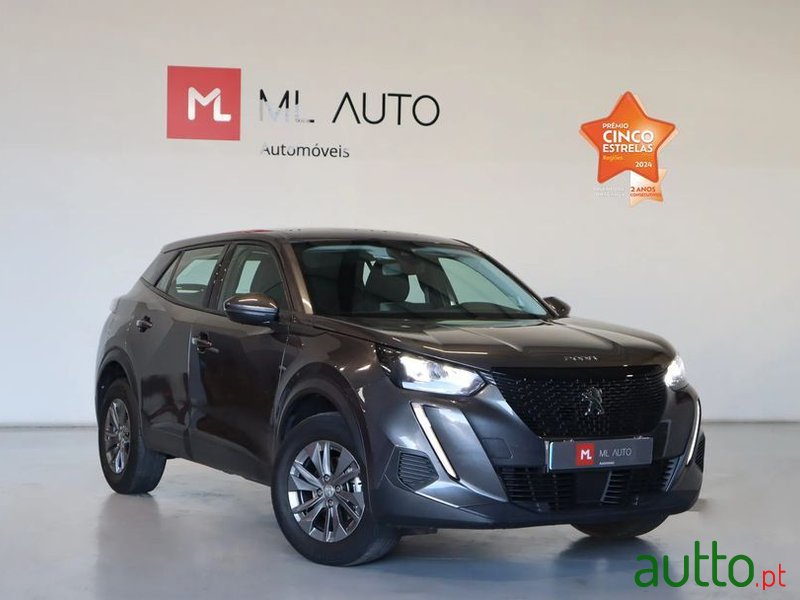 2020' Peugeot 2008 photo #3