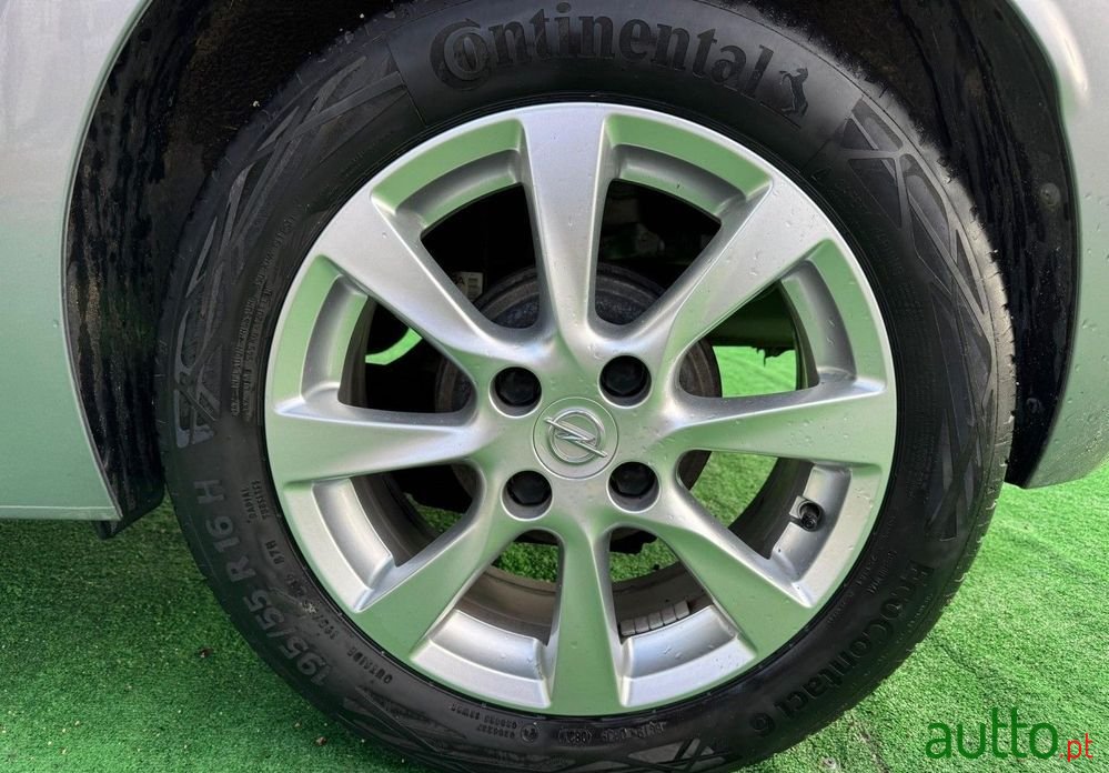 2021' Opel Corsa photo #4