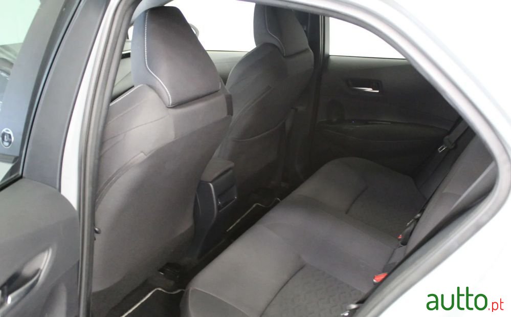 2021' Toyota Corolla photo #6